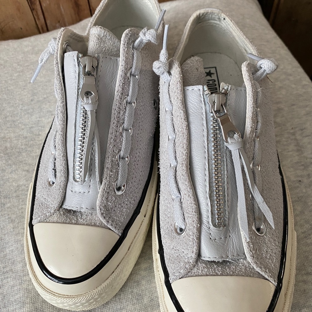 Bran new converse